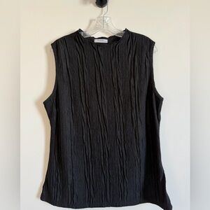 Elegant Black Textured Sleeveless Blouse